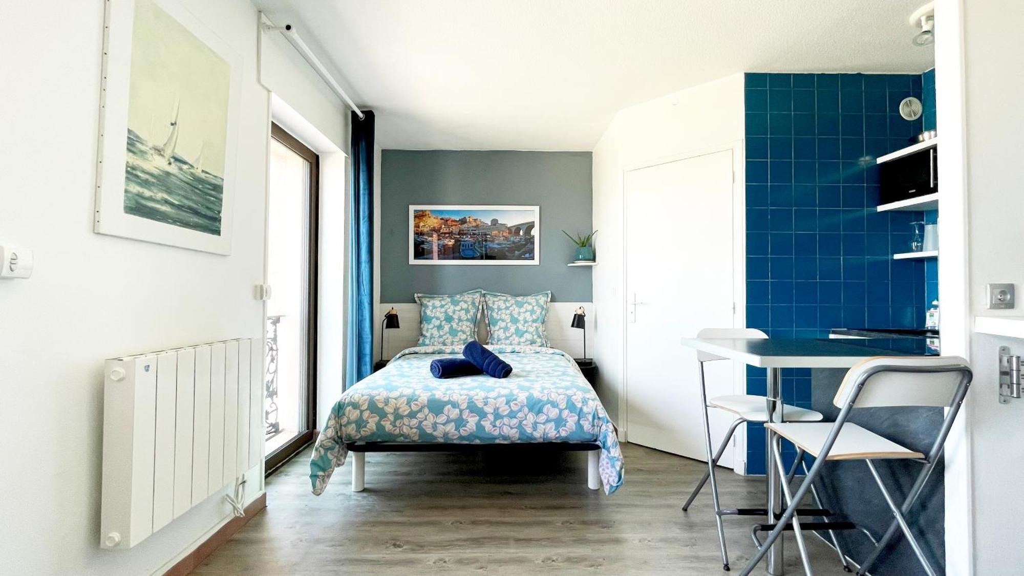 Red Lion Apartment Marseille Bagian luar foto